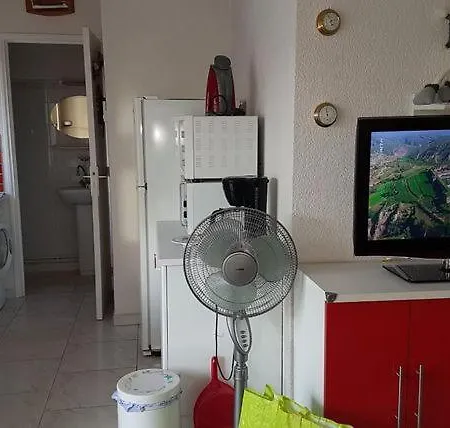 Coquet Studio Pieds Dans Eau * Hyères